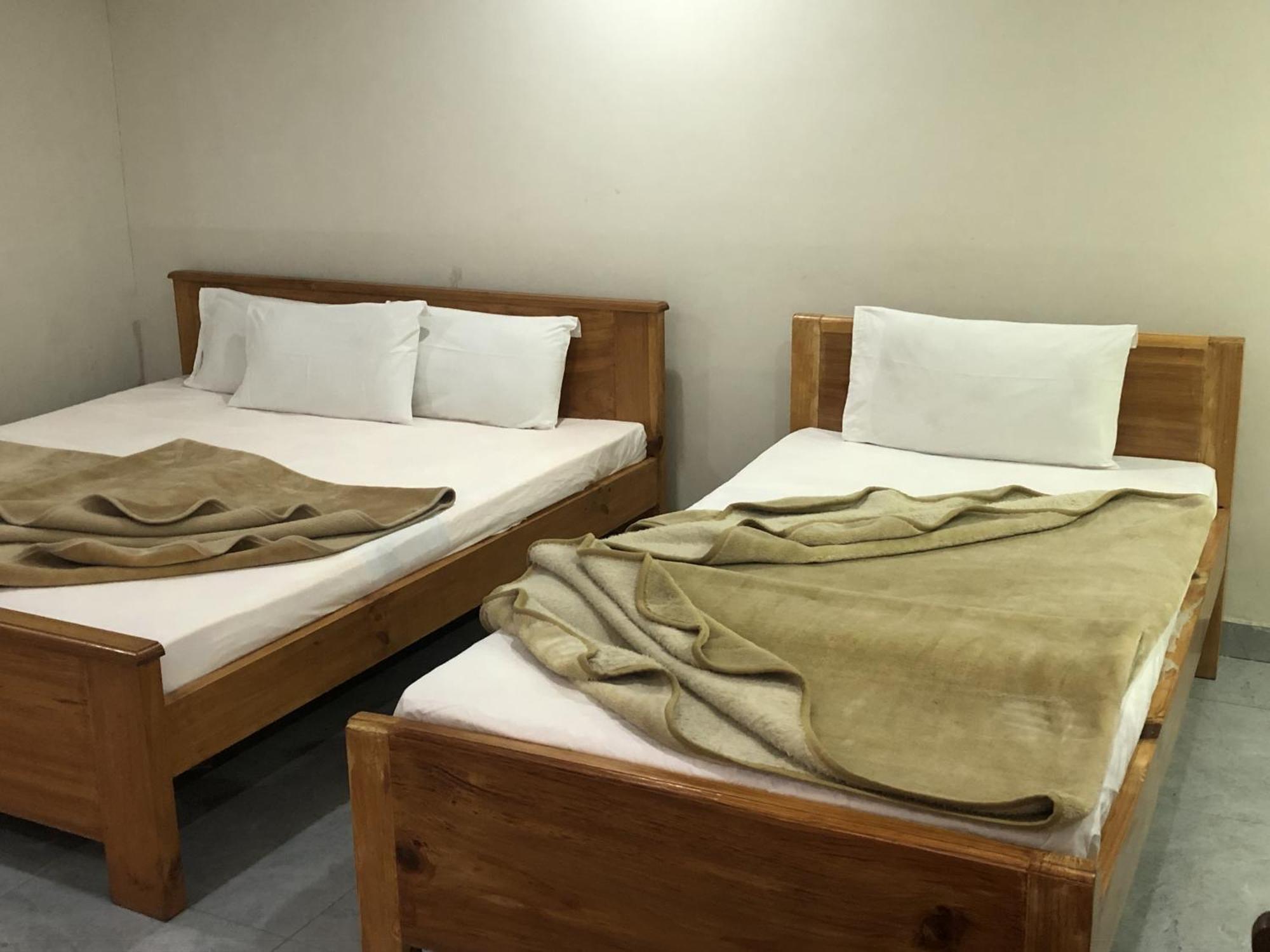 Hotel Islamabad Crown Rawalpindi Buitenkant foto